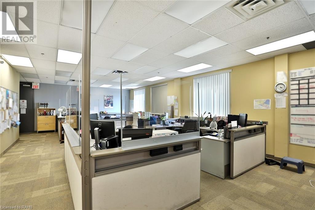 1550 Upper James Street Unit# 14c, Hamilton, Ontario  L9B 2L6 - Photo 3 - XH4160236