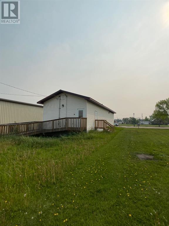 211 Main Street Sw, Falher, Alberta T0H 1M0 - Photo 4 - A2057929