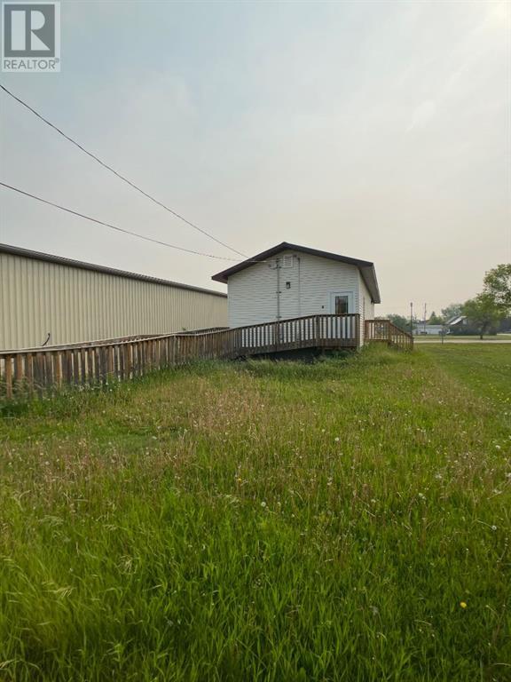 211 Main Street Sw, Falher, Alberta T0H 1M0 - Photo 2 - A2057929