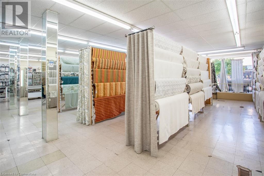 264-268 Ottawa Street N, Hamilton, Ontario  L8H 3Z9 - Photo 11 - XH4174600