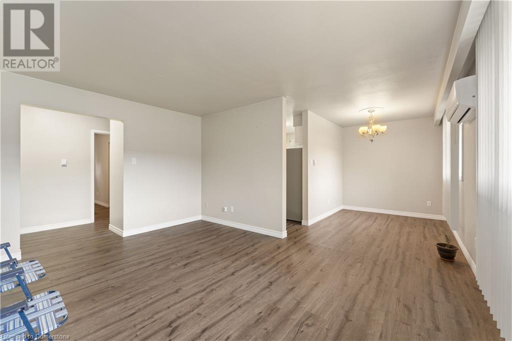 256 South Drive, Simcoe, Ontario  N3Y 1G8 - Photo 8 - XH4178288