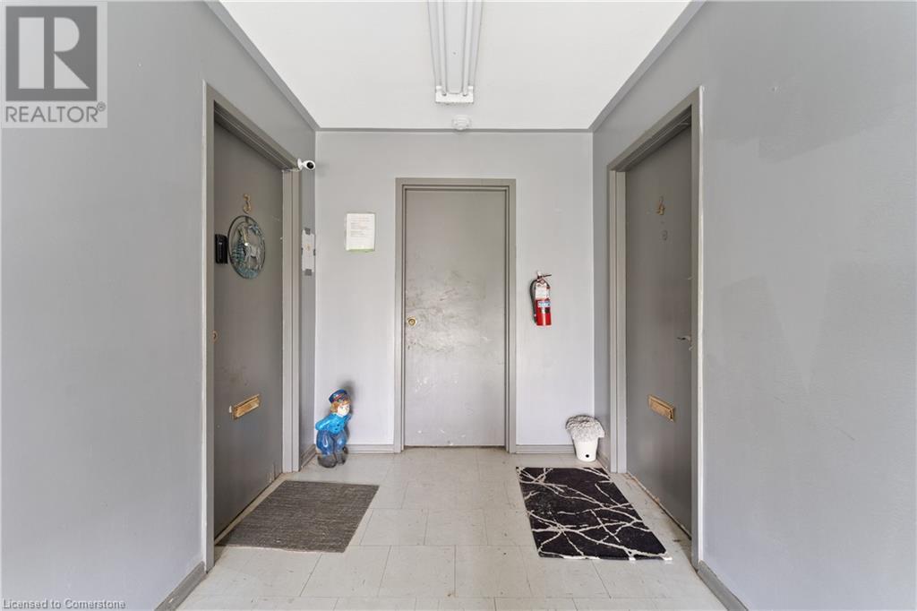 256 South Drive, Simcoe, Ontario  N3Y 1G8 - Photo 5 - XH4178288