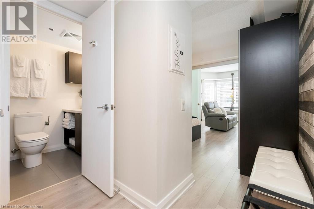 155 Yorkville Avenue Unit# 1012, Toronto, Ontario  M5R 0B3 - Photo 15 - XH4180949