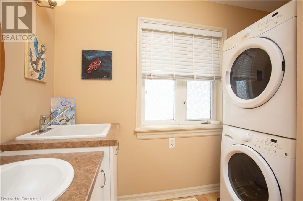 57 Talbot Avenue, Welland, Ontario  L3B 6E9 - Photo 21 - XH4182564