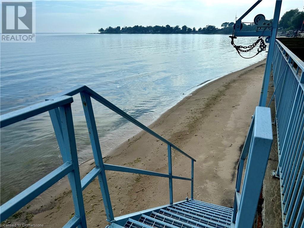 2592 Lakeshore Road, Dunnville, Ontario  N1A 2W8 - Photo 42 - XH4183430