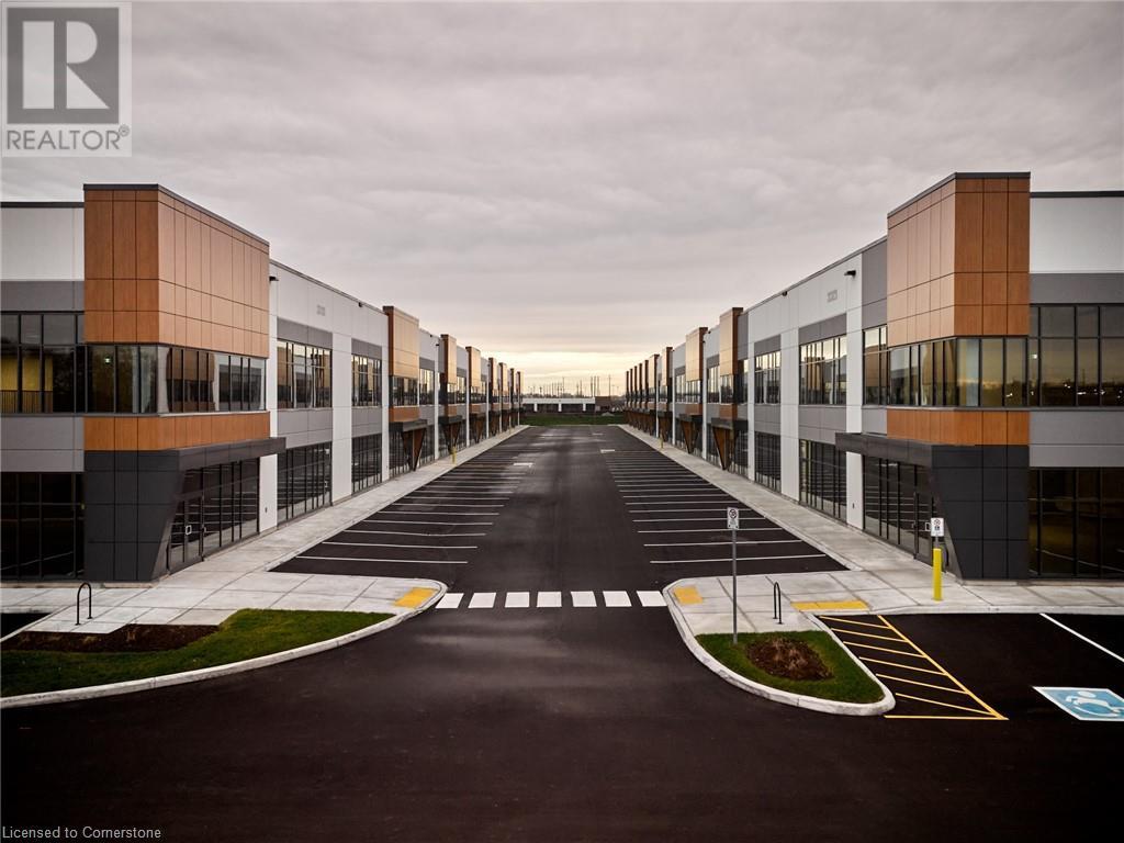 3303 Superior Court Unit# A105, Oakville, Ontario  L6L 0C4 - Photo 1 - XH4184911