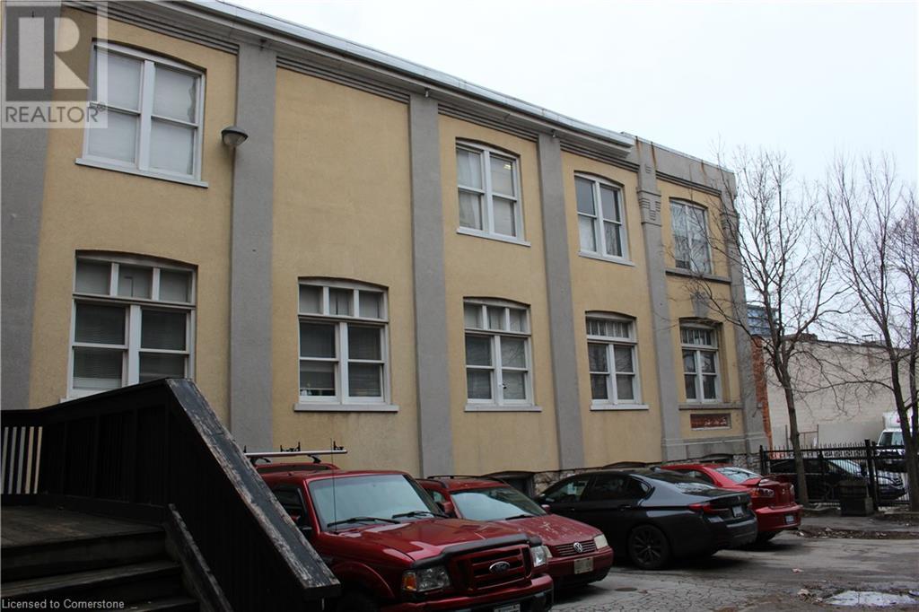 12 Walnut Street S, Hamilton, Ontario  L8N 2K7 - Photo 3 - XH4186480