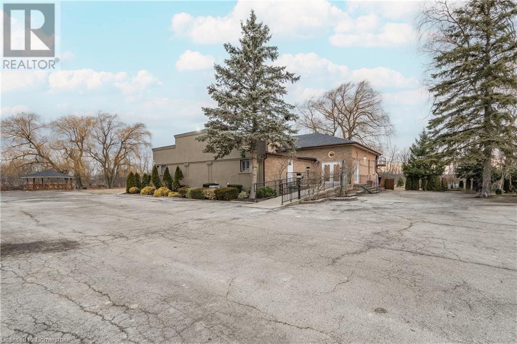 288 KEMP Road W, grimsby, Ontario