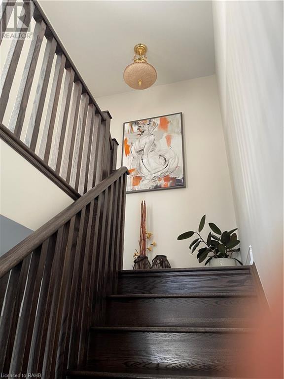 99 Hallaran Road, Oakville, Ontario  L6H 1L1 - Photo 7 - XH4187249