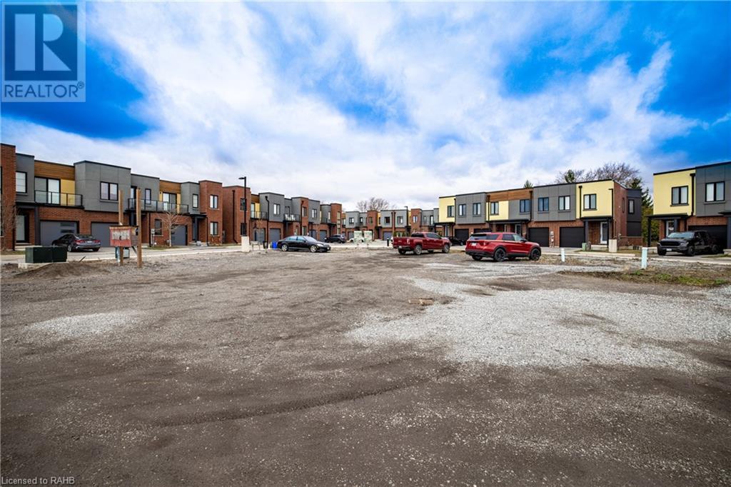 105 Highway 20 E, Fonthill, Ontario L0S 1E3 - Photo 13 - XH4188333