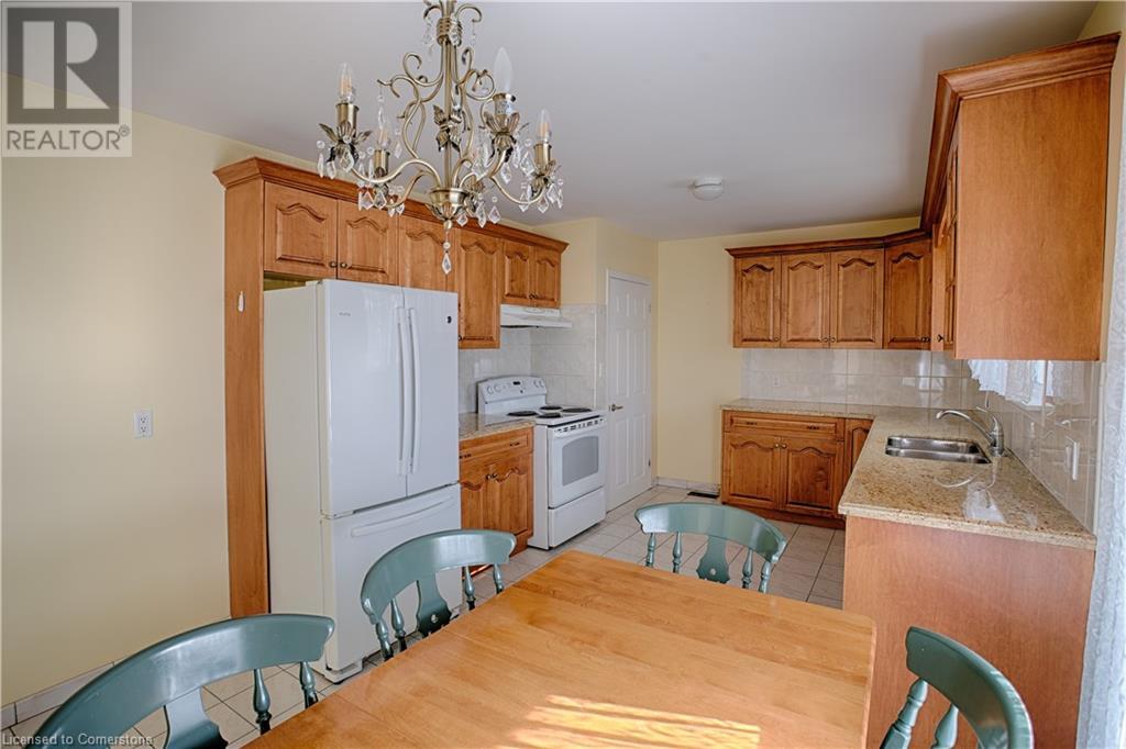 6751 Demetre Crescent, Niagara Falls, Ontario  L2G 2Y2 - Photo 8 - XH4187354