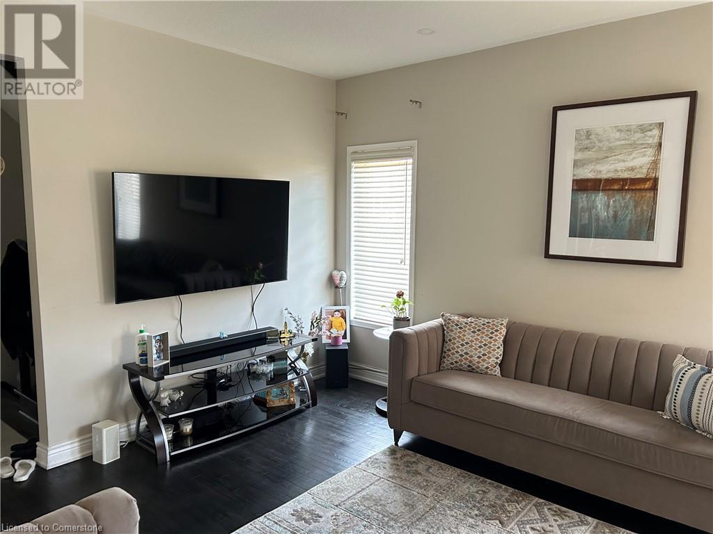 20 Vanhorne Close, Brampton, Ontario  L7A 0X6 - Photo 4 - XH4188782