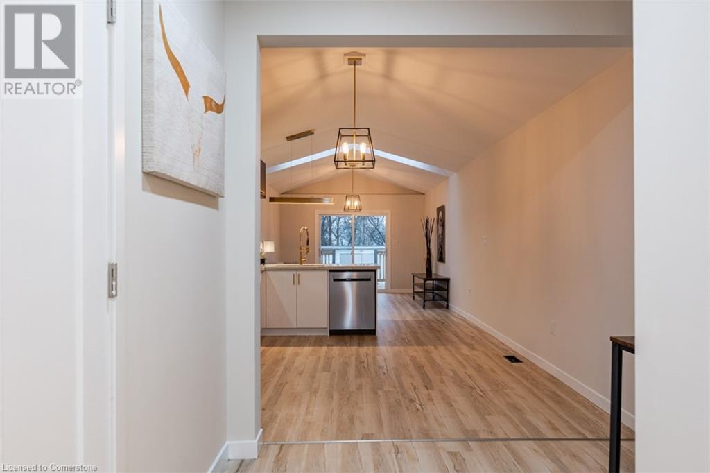 5759 Robinson Street, Niagara Falls, Ontario L2G 2B3 - Photo 14 - XH4188836