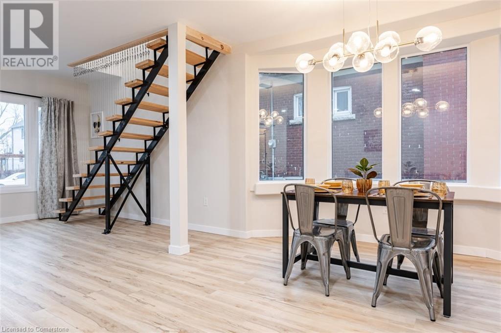 5759 Robinson Street, Niagara Falls, Ontario L2G 2B3 - Photo 5 - XH4188836