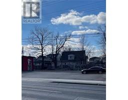 1346 BARTON Street E, Hamilton, Ontario
