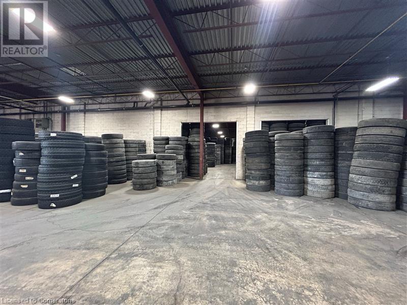 55 Milburn Road, Hamilton, Ontario  L8E 3A3 - Photo 12 - XH4189391