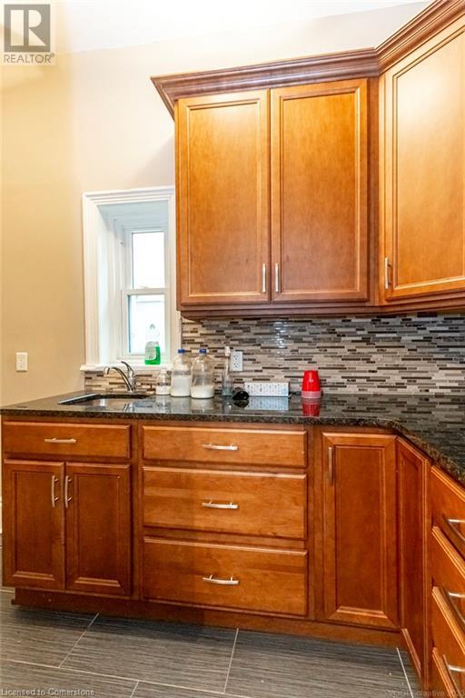 203 Macnab Street S, Hamilton, Ontario  L8P 3C8 - Photo 15 - XH4189550