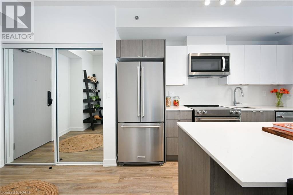 3210 Dakota Common Unit# A907, Burlington, Ontario L7M 2A8 - Photo 7 - XH4189690