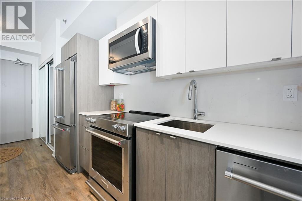 3210 Dakota Common Unit# A907, Burlington, Ontario L7M 2A8 - Photo 10 - XH4189690