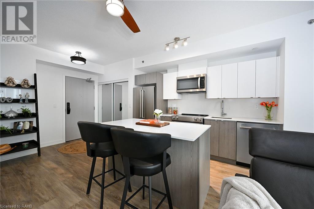 3210 Dakota Common Unit# A907, Burlington, Ontario L7M 2A8 - Photo 5 - XH4189690