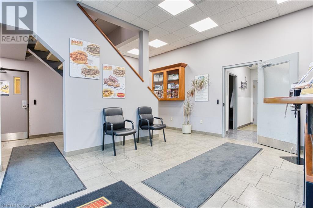 46 Community Avenue, Stoney Creek, Ontario  L8E 2Y3 - Photo 5 - XH4190601