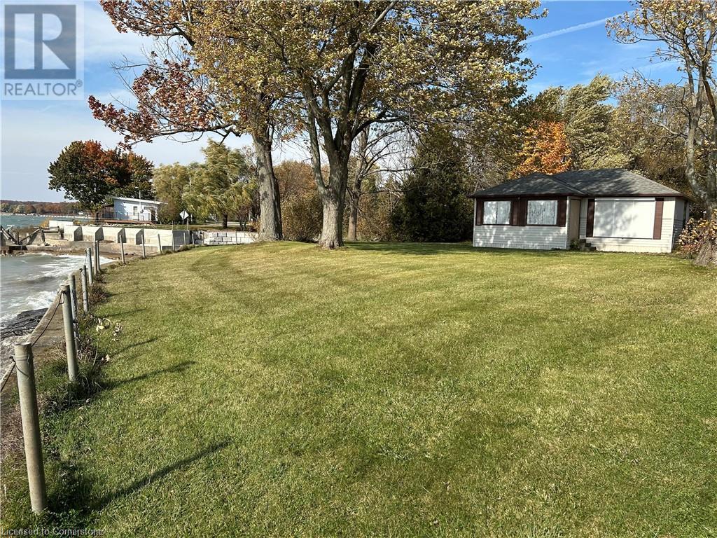 3076 Lakeshore Road, Dunnville, Ontario  N1A 2W8 - Photo 1 - XH4191575