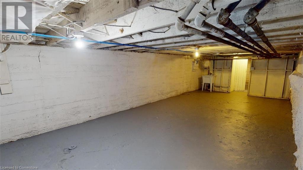 961 King Street E, Hamilton, Ontario  L8M 1C3 - Photo 9 - XH4192277