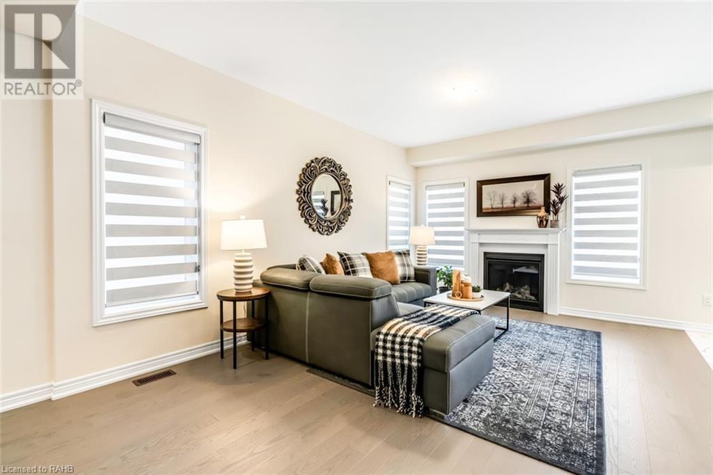 3916 Koenig Road, Burlington, Ontario  L7M 0Z5 - Photo 8 - XH4192420