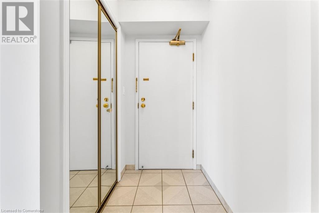 99 Donn Avenue Unit# 208, Hamilton, Ontario L8G 5B2 - Photo 8 - XH4193421