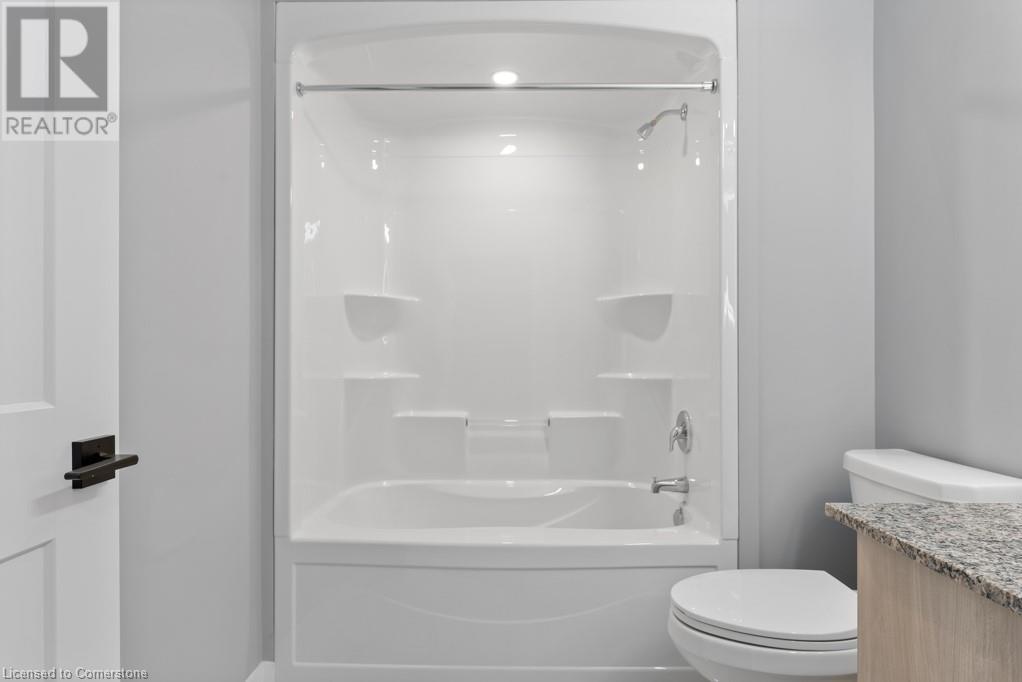 5002 King Street Unit# 408, Beamsville, Ontario  L3J 2J5 - Photo 7 - XH4193807