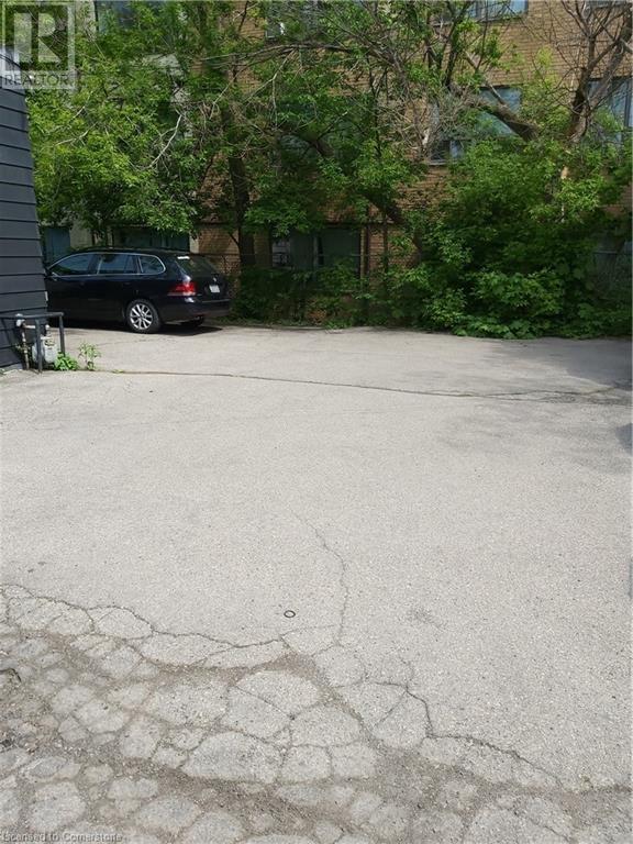 637 Upper James Street, Hamilton, Ontario  L9C 2Y9 - Photo 12 - XH4193838