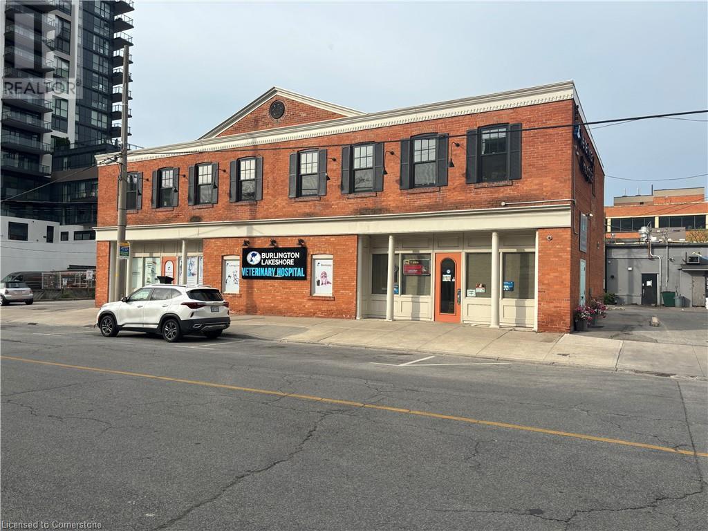 484 John Street, Burlington, Ontario  L7R 2K7 - Photo 3 - XH4194195