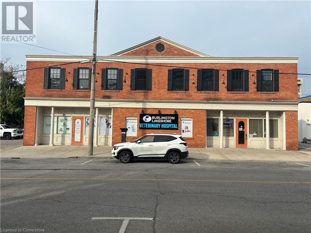 484 John Street, Burlington, Ontario  L7R 2K7 - Photo 1 - XH4194195