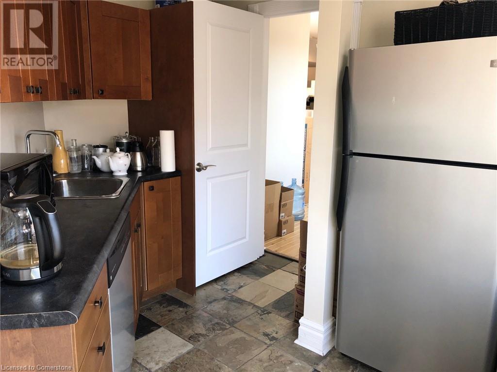 484 John Street, Burlington, Ontario  L7R 2K7 - Photo 19 - XH4194195