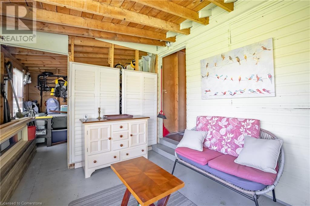 10340 Lakeshore Road, Port Colborne, Ontario  L3K 5V4 - Photo 12 - XH4194257