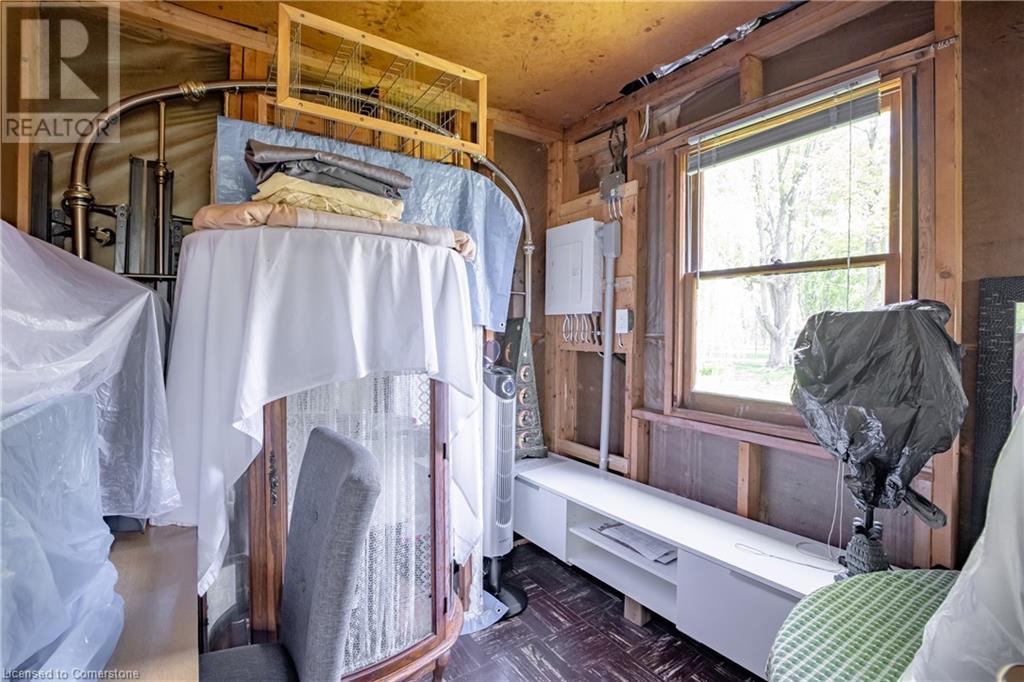 10340 Lakeshore Road, Port Colborne, Ontario  L3K 5V4 - Photo 19 - XH4194257