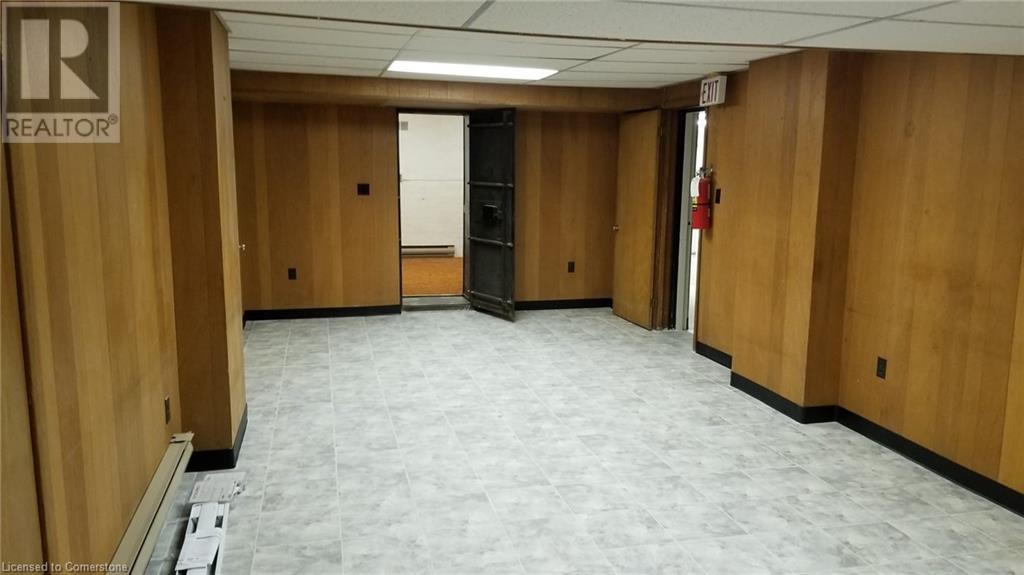 4365 Queen Street Unit# Lower, Niagara Falls, Ontario  L2E 2K9 - Photo 10 - XH4194277