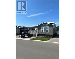 490 EMPIRE Road Unit# QMD173, Sherkston, Ontario