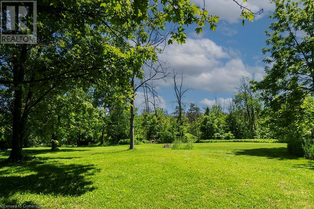 60 Mountsberg Road, Flamborough, Ontario L0P 1B0 - Photo 9 - XH4194537