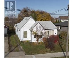 4977 JOHN Street, beamsville, Ontario
