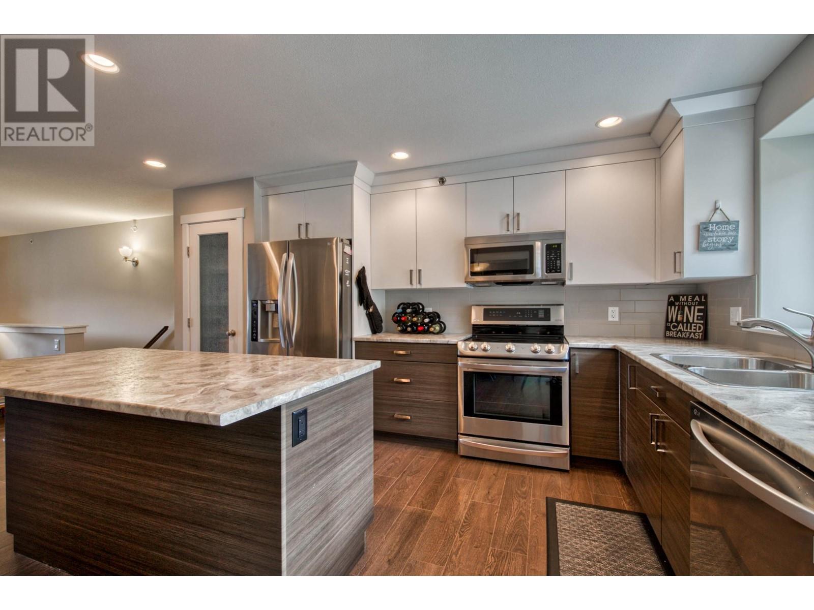 8707 Badger Drive, Kamloops, British Columbia   - Photo 10 - 180953