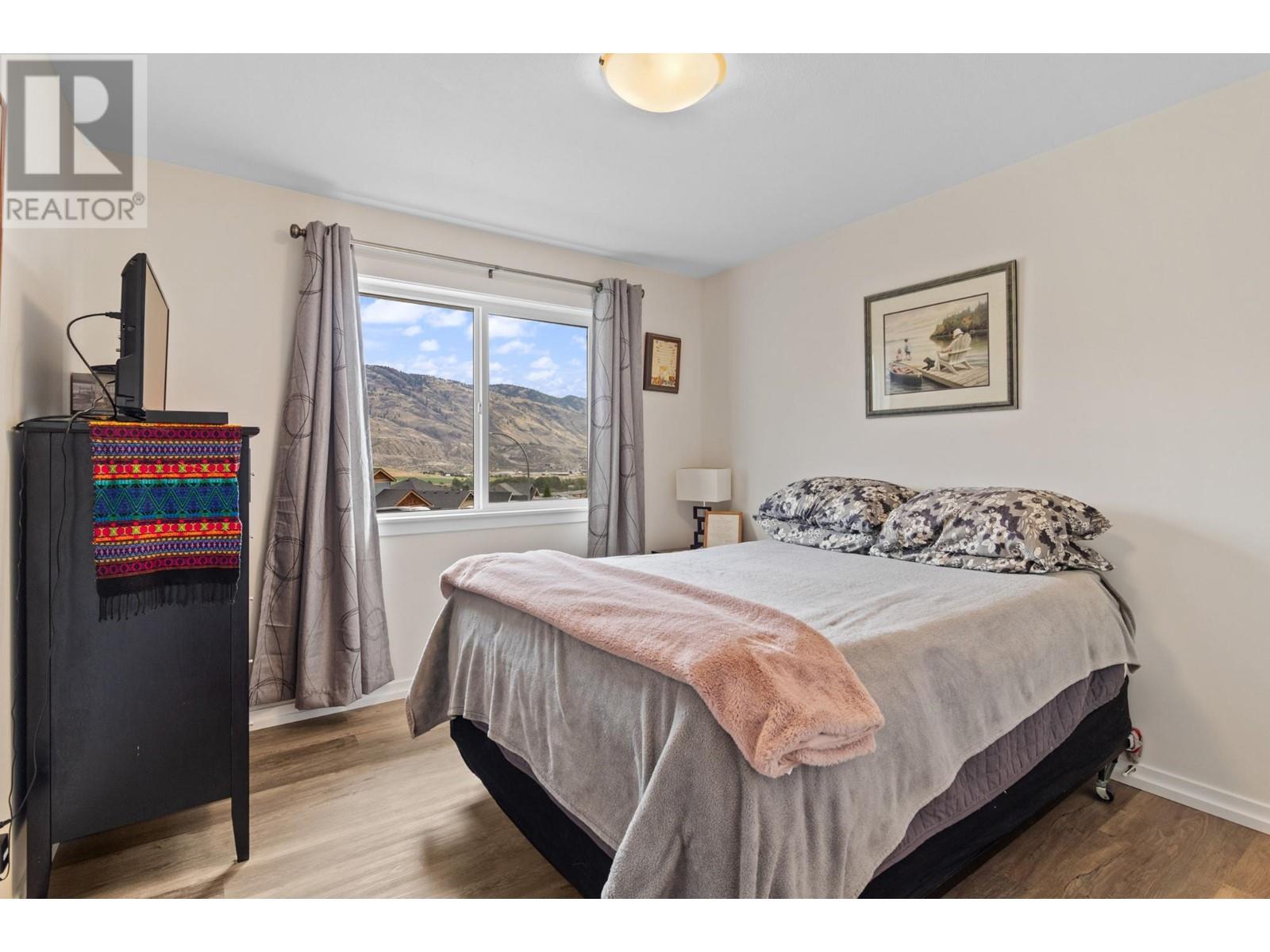 8707 Badger Drive, Kamloops, British Columbia   - Photo 22 - 180953