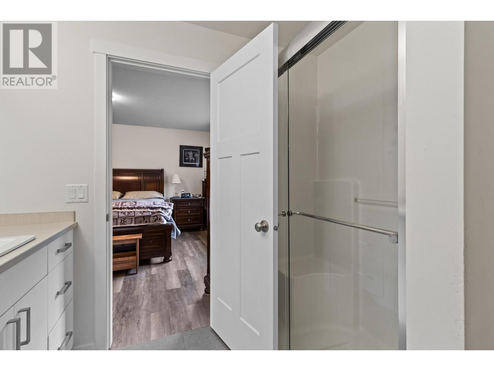 8707 Badger Drive, Kamloops, British Columbia   - Photo 27 - 180953