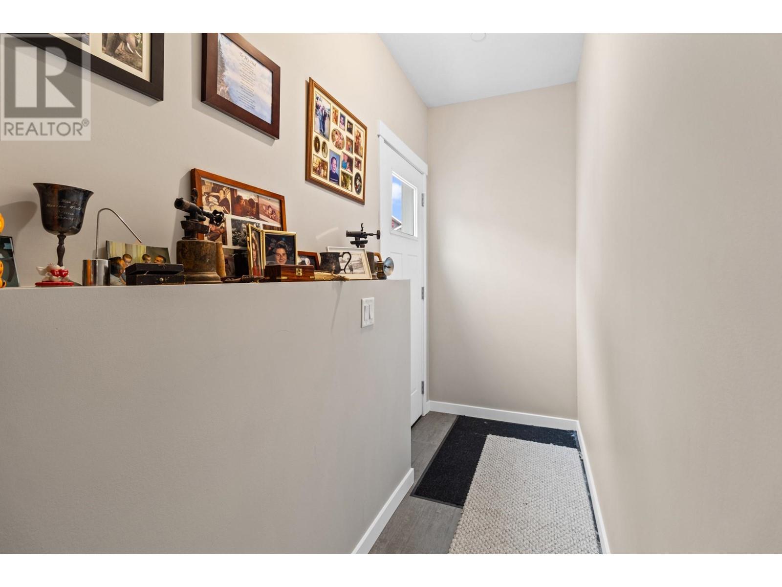 8707 Badger Drive, Kamloops, British Columbia   - Photo 30 - 180953