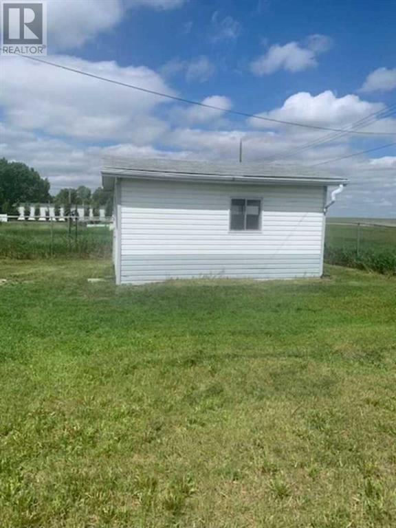 324 Gleichen Street, Gleichen, Alberta  T0J 1N0 - Photo 11 - A2126939