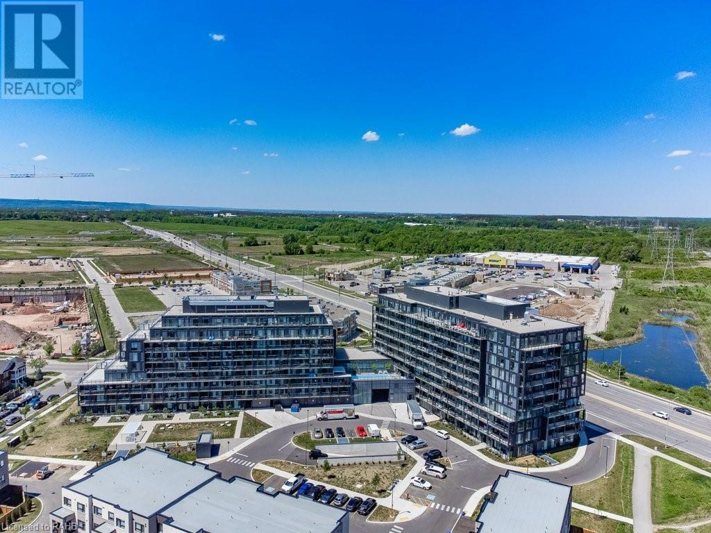 3200 Dakota Common Unit# B602, Burlington, Ontario L7M 2A7 - Photo 3 - XH4195071