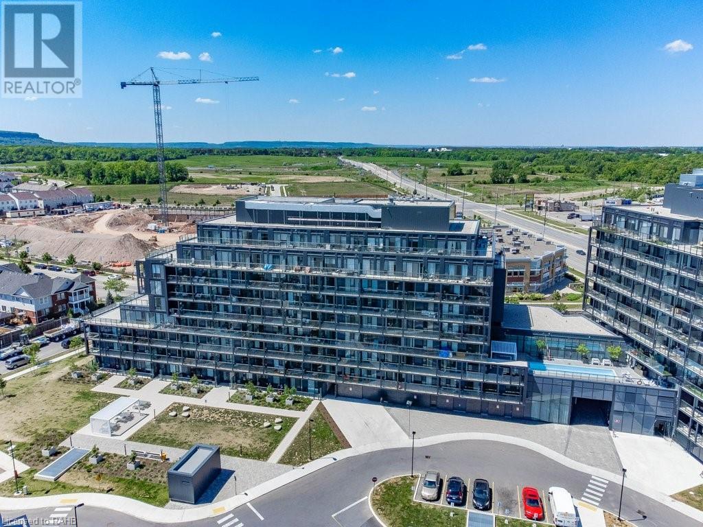 3200 Dakota Common Unit# B602, Burlington, Ontario L7M 2A7 - Photo 4 - XH4195071