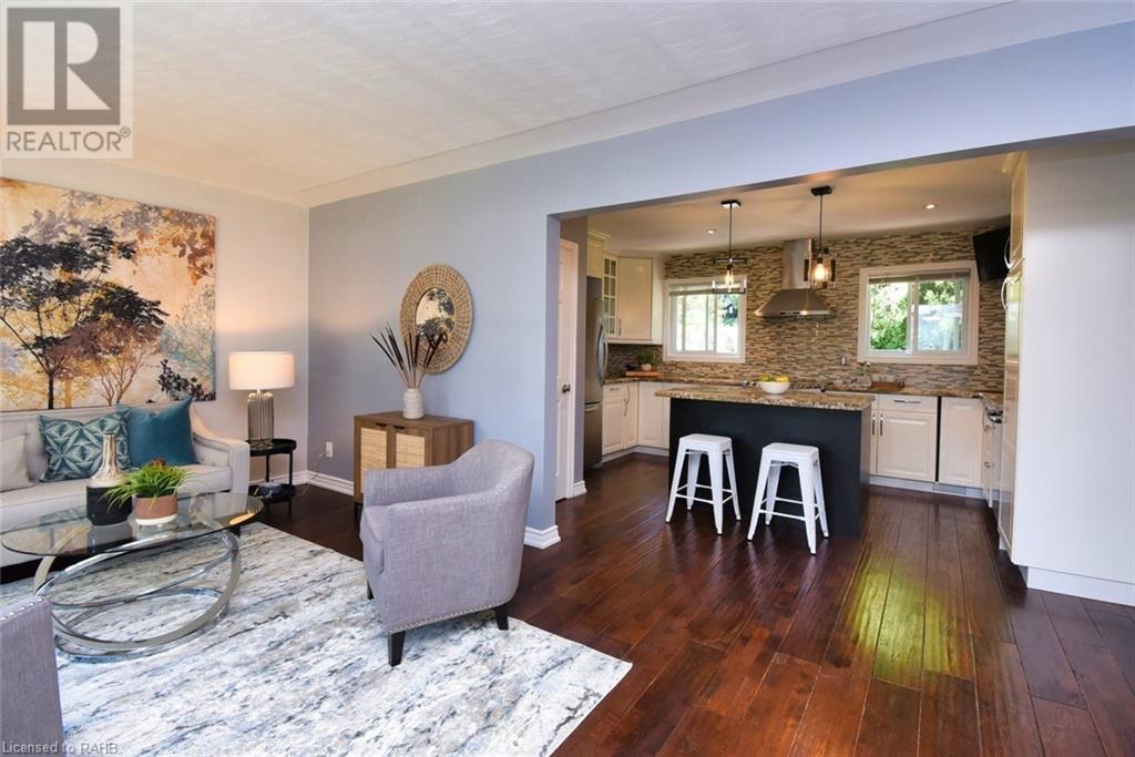 419 Sanatorium Road, Hamilton, Ontario  L9C 2A7 - Photo 3 - XH4196350