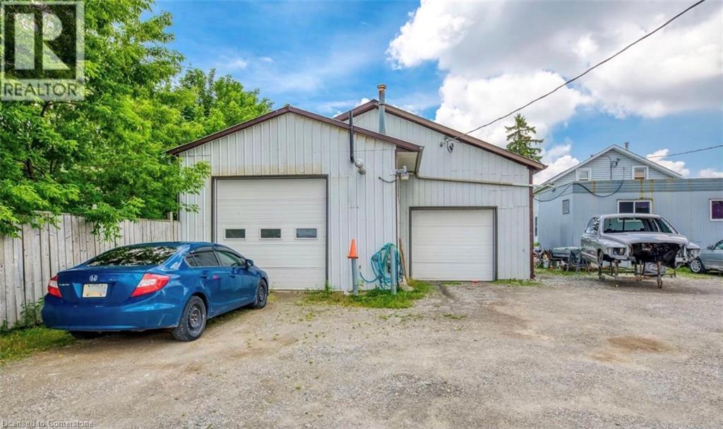 11 ALABASTINE Avenue, caledonia, Ontario