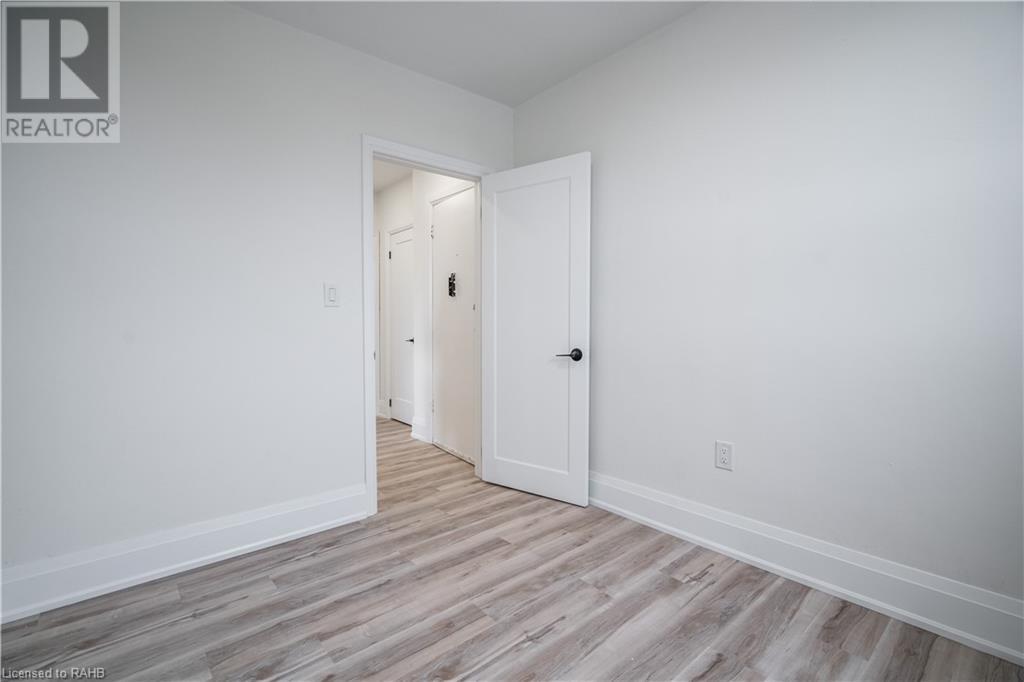 611 Concession Street Unit# 5, Hamilton, Ontario L8V 1B4 - Photo 10 - XH4197460